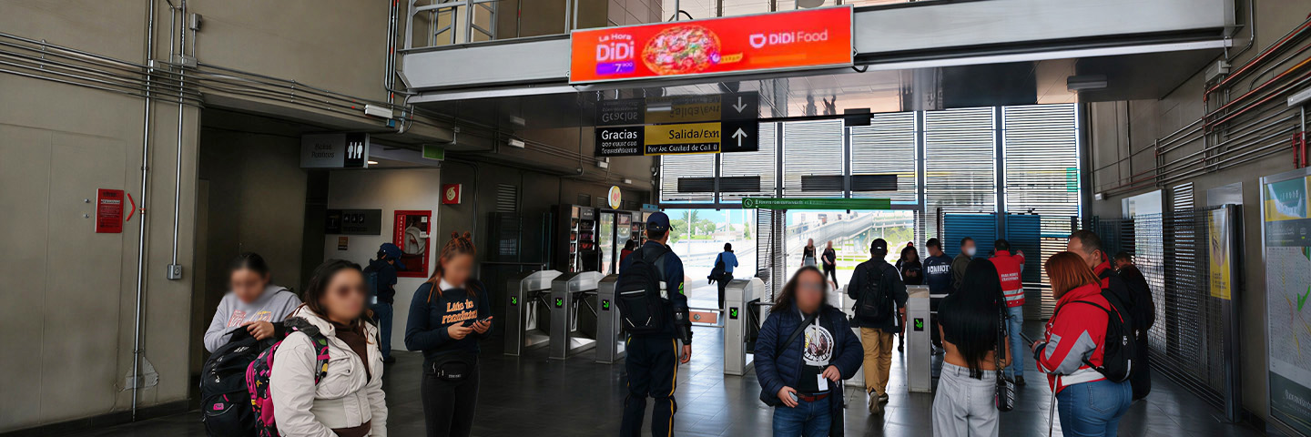 Flujo de pasajeros en portal TM